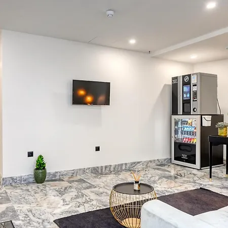 Apartment Bse15 4l, A In Madeira