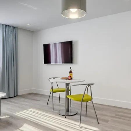 Bse15 4l, A In Madeira Apartment *